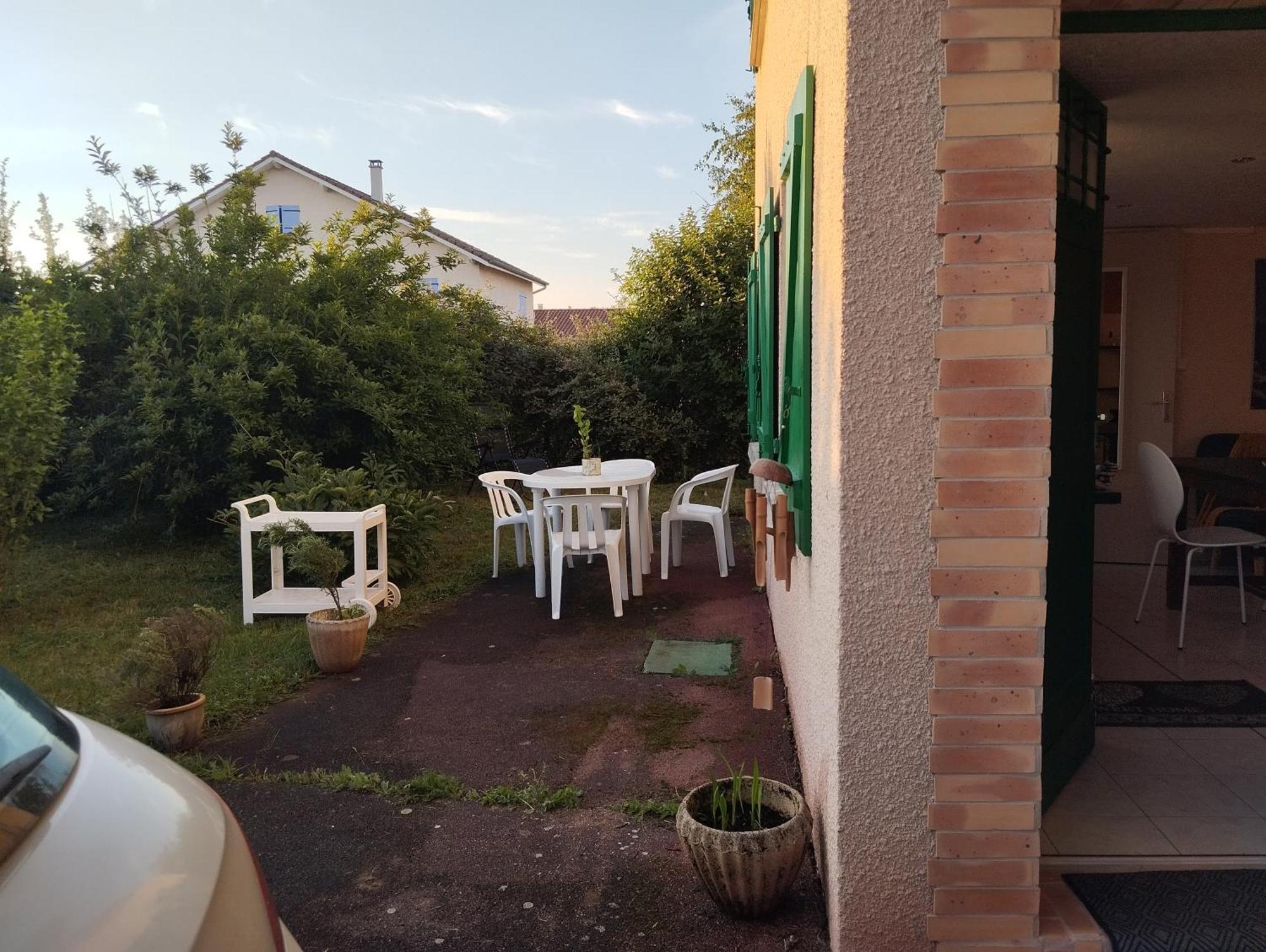 L'Escale Thermale Montrond-les-Bains Eksteriør billede